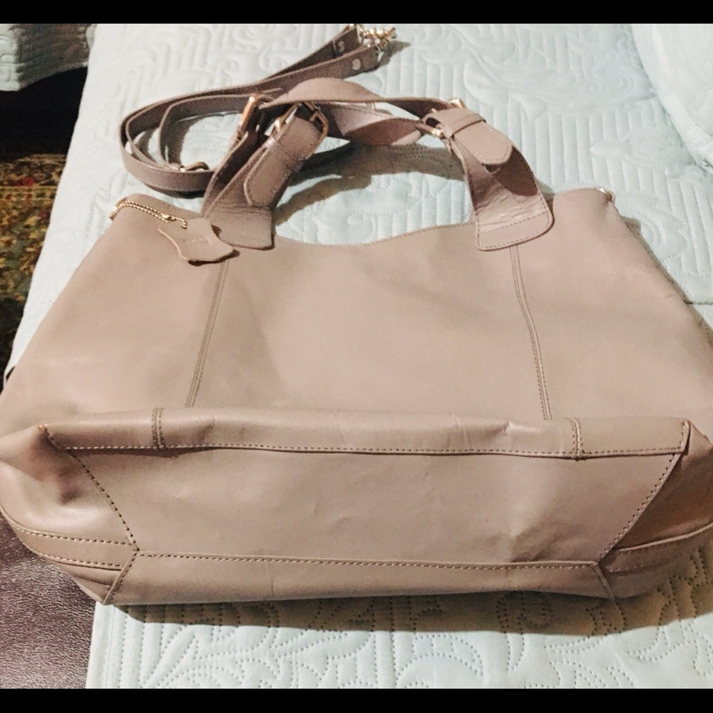 Simplybe Soft Grey Leather Bucket Handbag/w crossbody strap